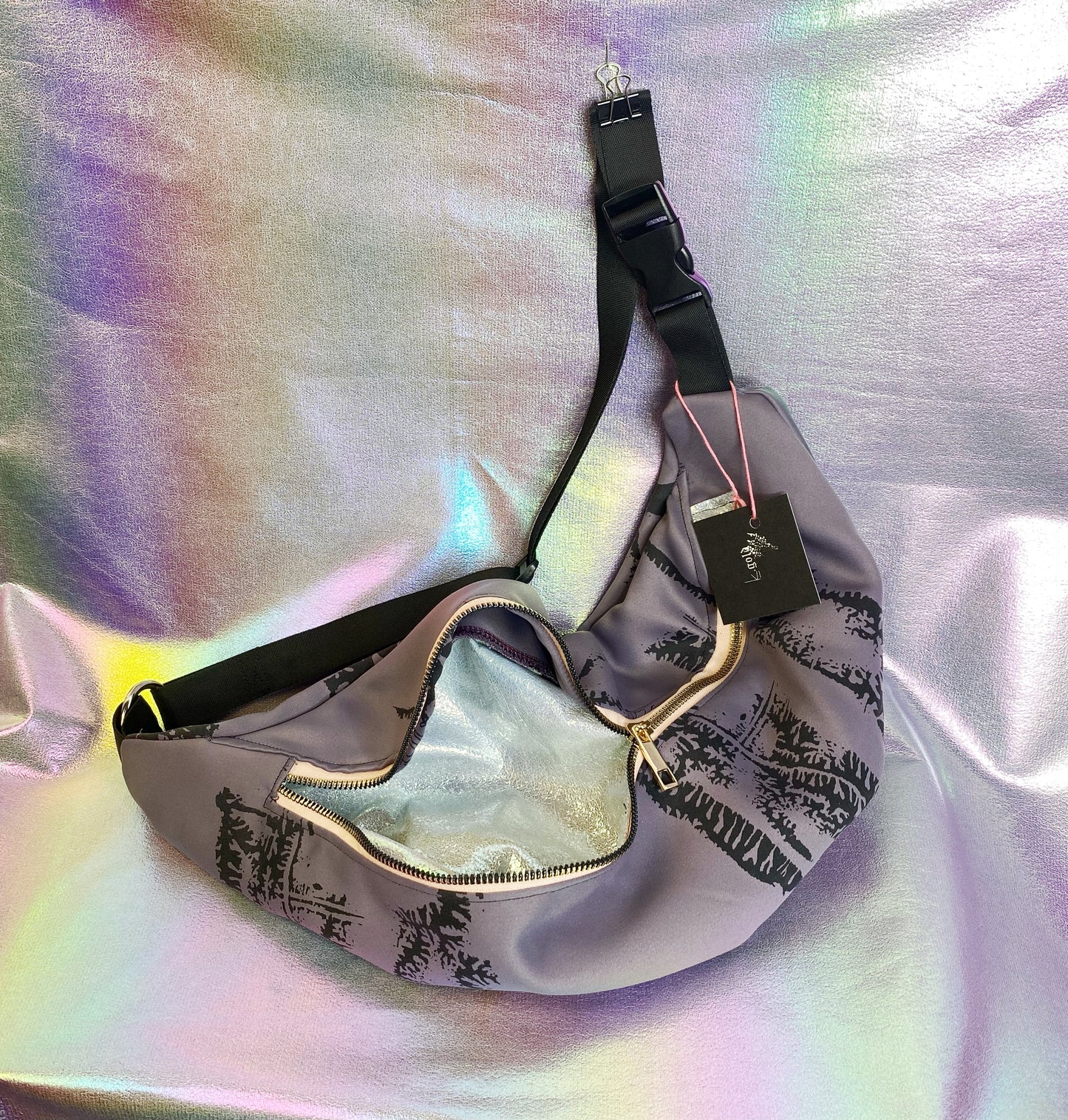: Crossbody Bag